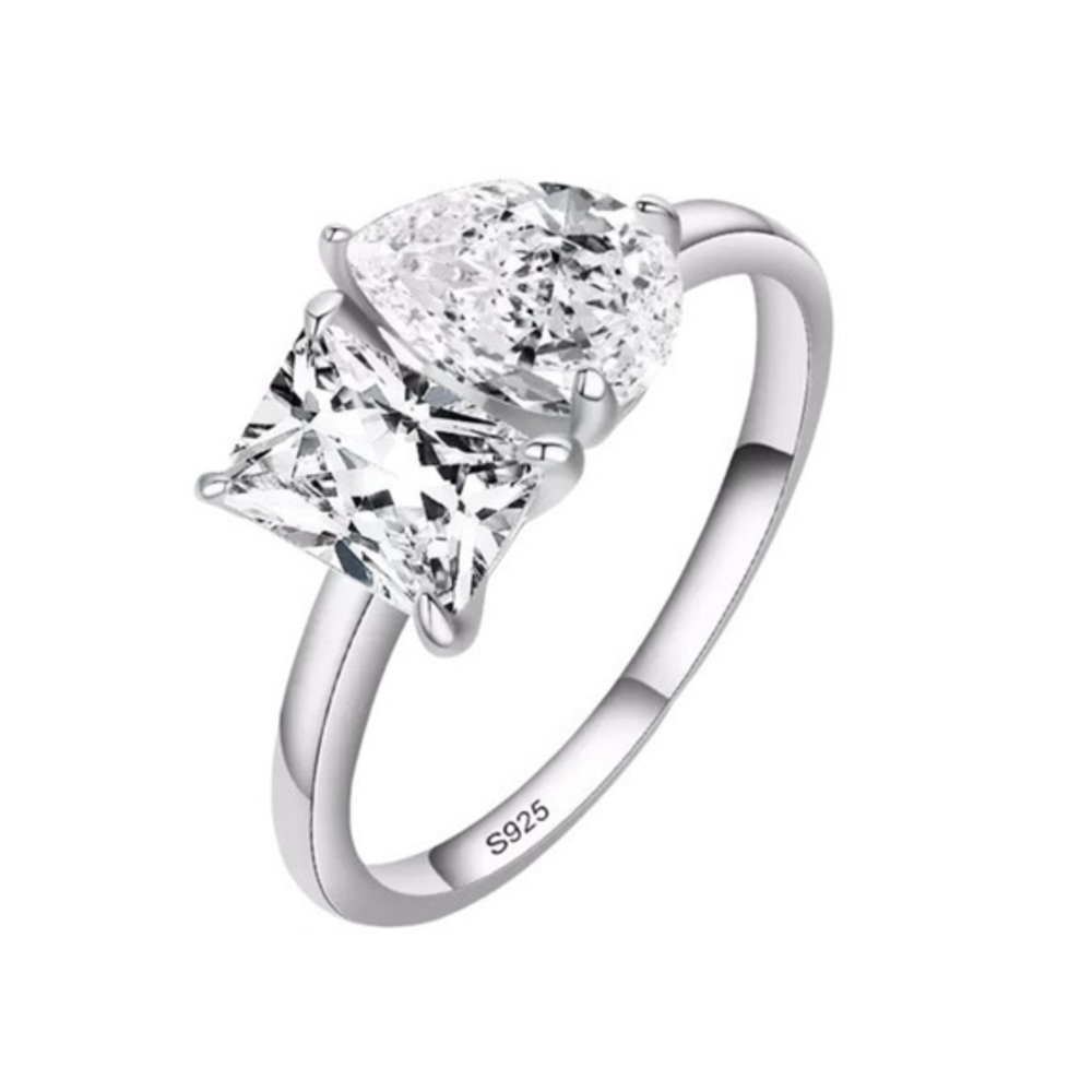 925 Sterling Silver Emerald And Pear CZ Engagement Ring